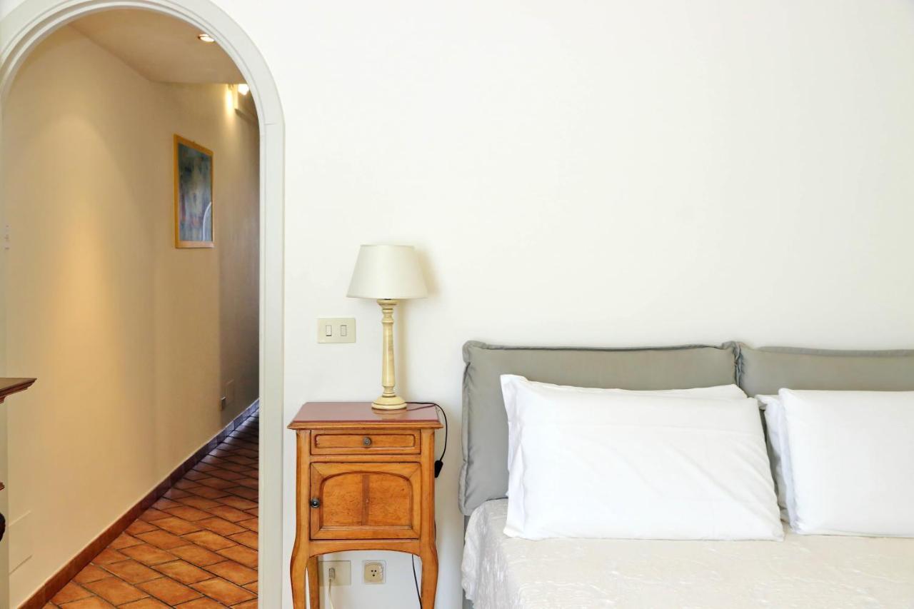 Suity I Cozy Coronari Apartment Рим Екстер'єр фото